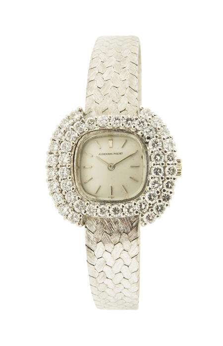 Audemars Piguet 18k White Gold Ladies Bracelet Watch w/ double diamond bezel, c. 1960s, w/ original box