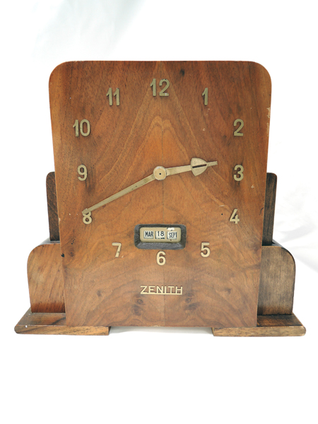 Zenith Wooden Calendar Clock. Art-Deco style. c1950s